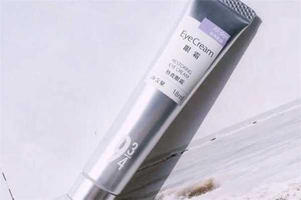 943眼霜适合多大年龄用