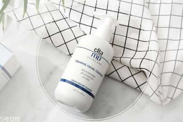 如何分辨真正的氨基酸洗面奶
