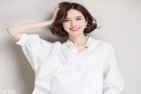 如何拥有白嫩肌肤呢