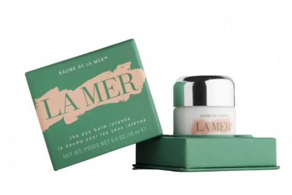 使用眼霜需要注意什么