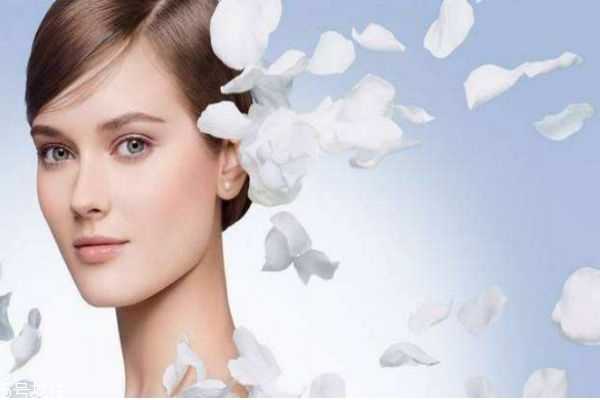 脸上总出油该怎么办