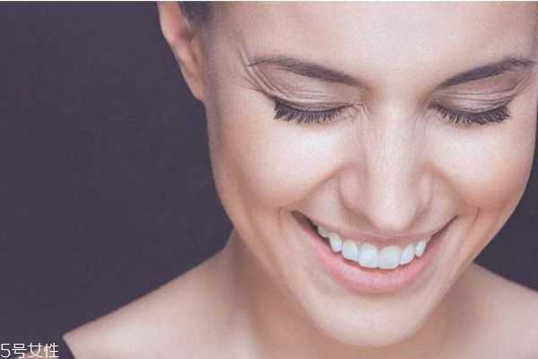 如何选择孕妇护肤品