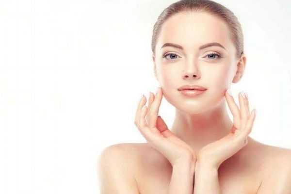 脸上总出油该怎么办