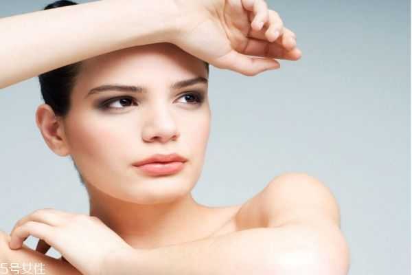 50倍防晒霜适合什么时候用 50倍防晒霜适合什么时候用