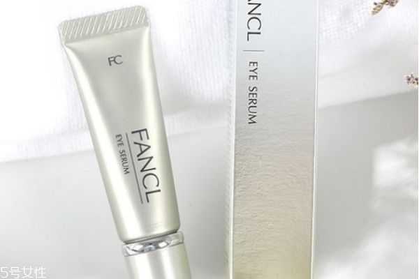 眼霜早晚都要用吗