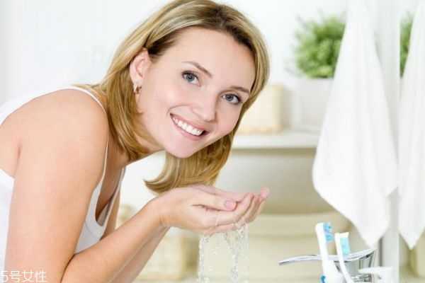 如何选择孕妇护肤品