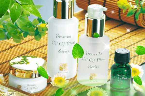 秋季适合用什么护肤品 远离酒精成分