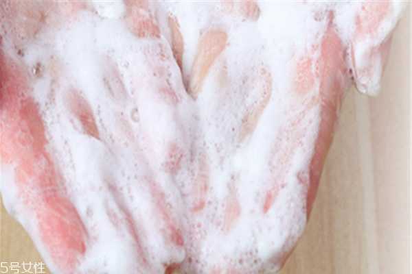 ahc洗面奶是皂基吗