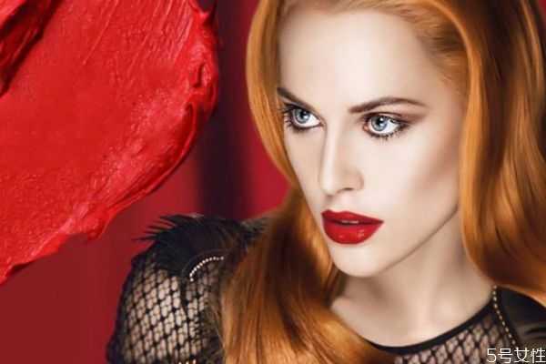 口红适合什么时候使用?怎么看自己适合涂口红还是唇釉 口红适合什么时候使用?怎么看自己适合涂口红还是唇釉