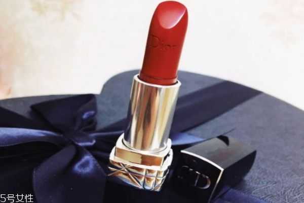 阿玛尼405和迪奥999区别