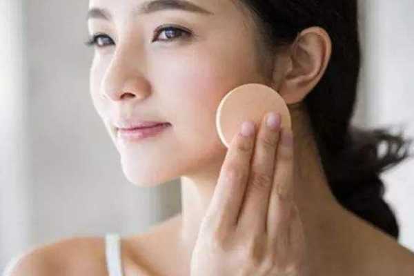 秋冬浮粉怎么办