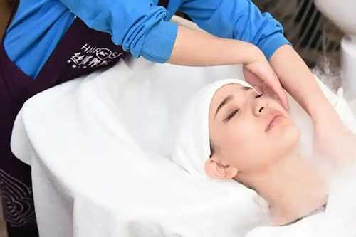 发胶会自己挥发吗 发胶会自己挥发吗