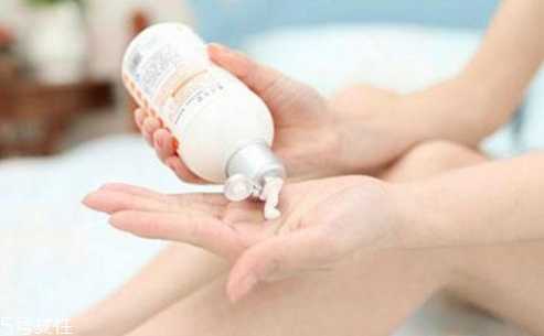 秋冬身体很干怎么办 秋冬超滋润身体乳推荐