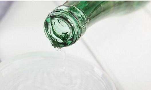 白醋洗脸可以祛痘吗?白醋洗脸有什么好处 白醋洗脸可以祛痘吗?白醋洗脸有什么好处