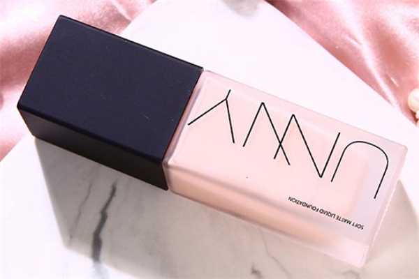 unny粉底液适合敏感肌吗?unny粉底液孕妇可以用吗 unny粉底液适合敏感肌吗?unny粉底液孕妇可以用吗