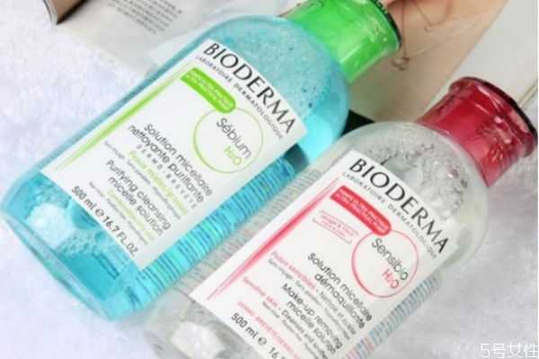 卸妆油卸妆水哪个危害大 卸妆水和卸妆油区别