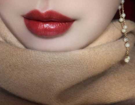 雅诗兰黛130slow burn黄皮适合吗？雅诗兰黛130花样年华颜色好看吗