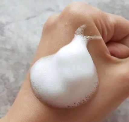 洁面霜的主要功效是什么