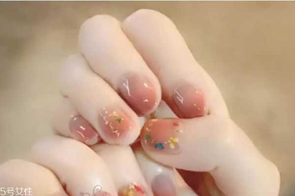2024年抖音最火的美甲 今年最流行的美甲图片