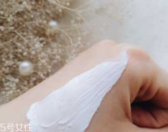 佰草集新七白面膜孕妇能用吗 佰草集新七白美白嫩肤面膜