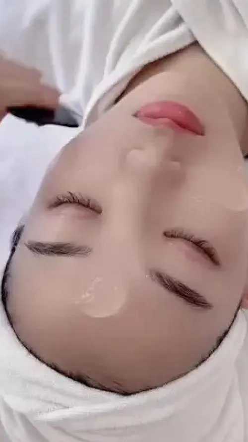 卸妆乳能提亮肤色吗 卸妆乳能提亮肤色吗