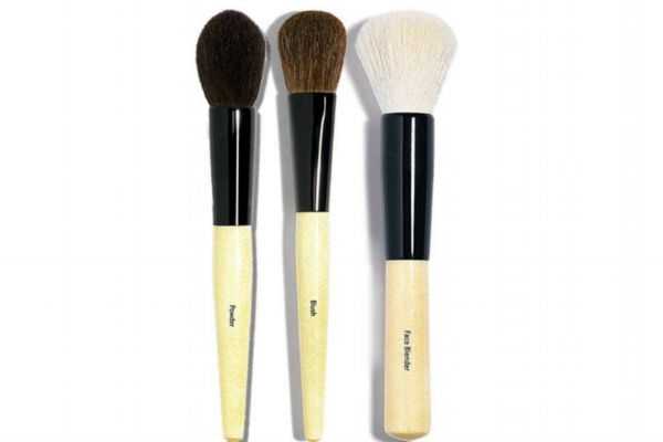 哪个牌子的腮红刷好用?推荐好用的腮红刷 哪个牌子的腮红刷好用?推荐好用的腮红刷