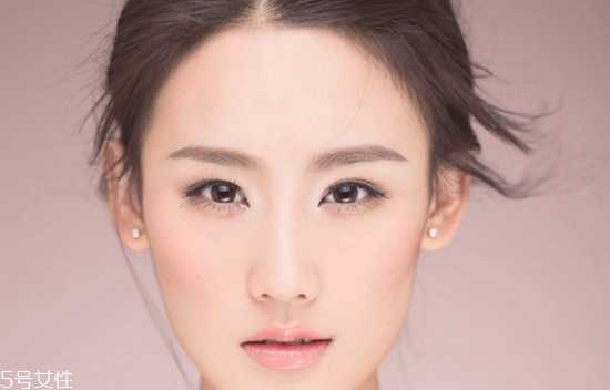 用什么方法可以去除眼袋