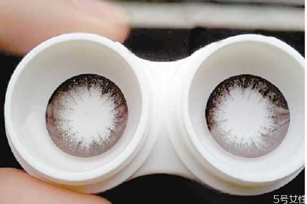 美瞳日抛需要提前泡吗？日抛美瞳可以戴多久