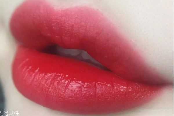 阿玛尼405和402选哪个