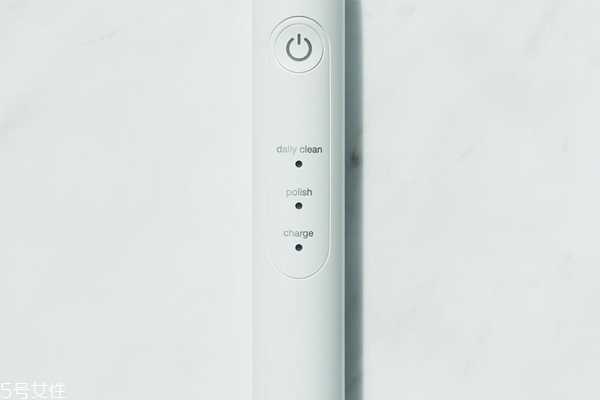 欧乐b和佳洁士哪个好 欧乐b和佳洁士电动牙刷pk