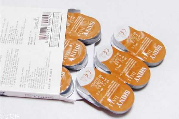 美瞳过期了还能带吗?美瞳过期了带了有什么危害 美瞳过期了还能带吗?美瞳过期了带了有什么危害