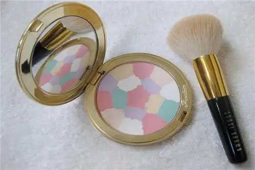 珠光蜜粉是什么