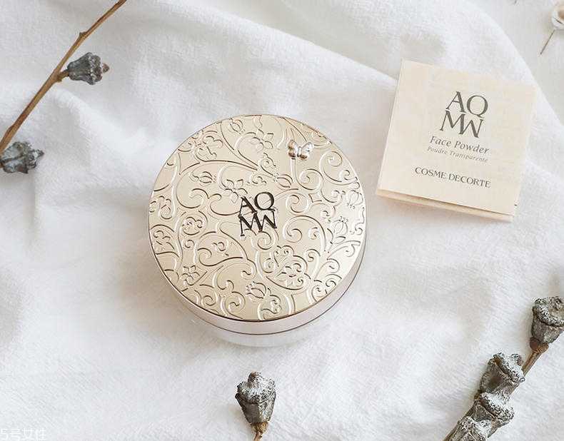 黛珂蜜粉10和11哪个白? 黛珂蜜粉10和11哪个白?