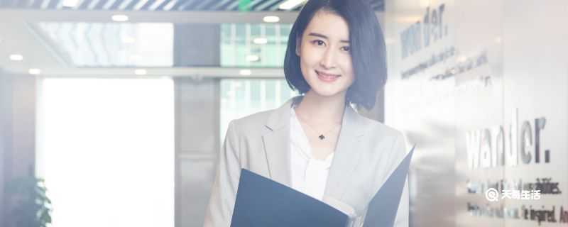 学生短发怎样扎头发简单好看 学生短发怎样扎头发简单好看