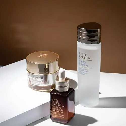 雅诗兰黛护肤品使用顺序 建议收藏起来 雅诗兰黛护肤品使用顺序 建议收藏起来