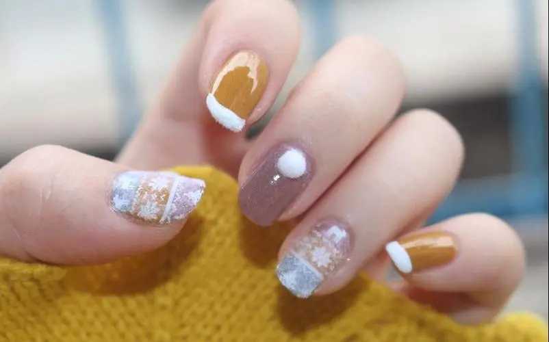 丝绒美甲可以维持多久?丝绒美甲用上封层吗 丝绒美甲可以维持多久?丝绒美甲用上封层吗