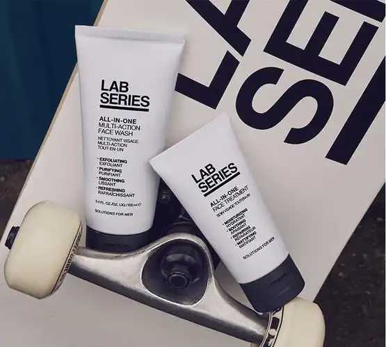 女生能用男士洗面奶吗