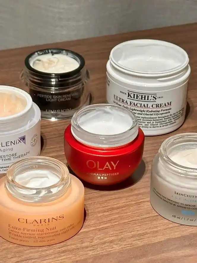 面霜里面有白色颗粒正常吗 面霜里面有白色颗粒正常吗