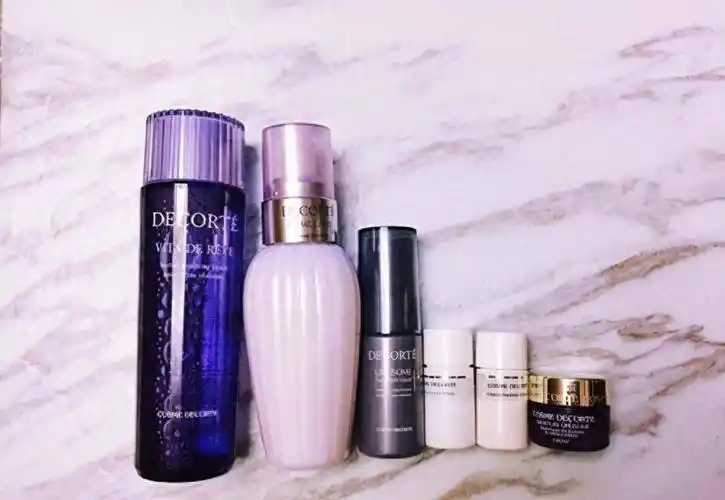 雅诗兰黛面霜适合多大年龄 雅诗兰黛面霜适合多大年龄