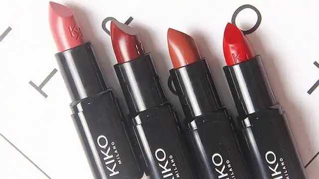 小孩经常涂口红有什么伤害