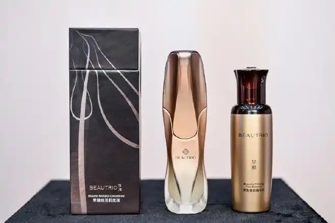 男士可以用肌底液吗 男士可以用肌底液吗