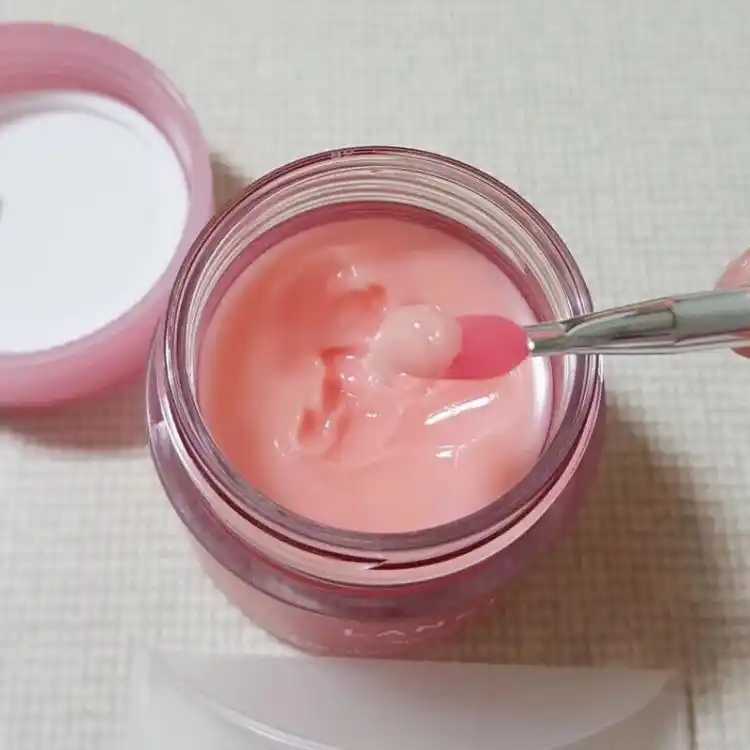 唇膜是必须要用的吗