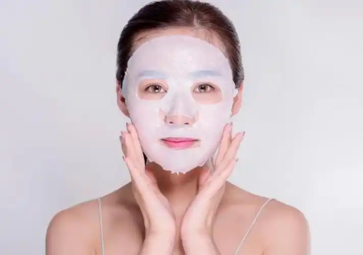 面膜里有香精正常吗