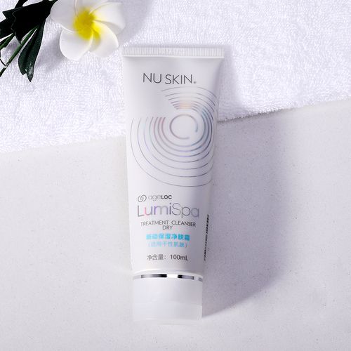 使用洁面胶后需要洗掉吗