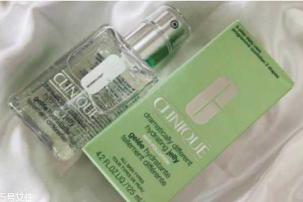 倩碧透明黄油是什么 倩碧透明黄油是有油还是无油