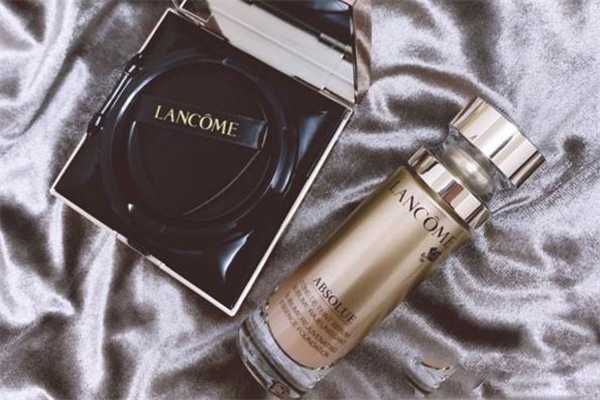 兰蔻菁纯粉底液适合什么肤质?菁纯粉底液和气垫哪个好用