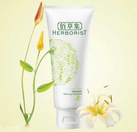 控油洗面奶什么意思 控油洗面奶学生党推荐