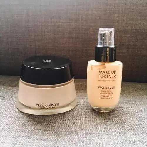 如何选择适合自己的粉底霜