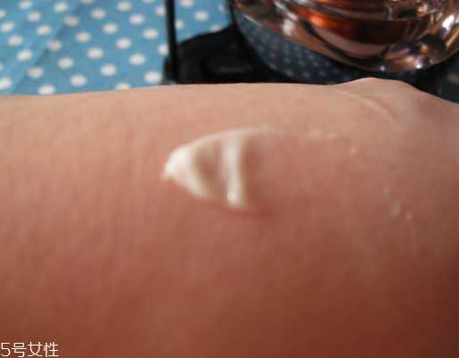 pola黑ba面霜价格 打造完美不老肌肤