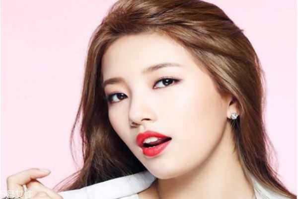 油性皮肤化妆脱妆怎么办 油性皮肤怎么样才能不脱妆